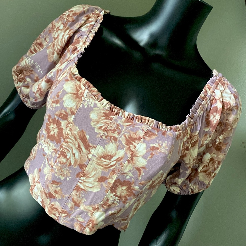 ALTAR’D STATE Purple Floral Puff Sleeve Blouse NWTs